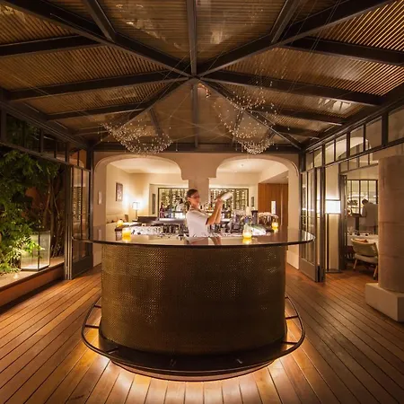 Hotel Byblos