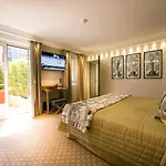 Hotel Byblos 5*