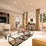 Hotel Byblos 5*
