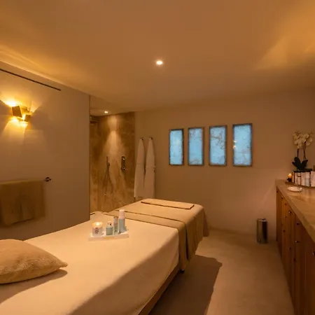 Hotel Byblos Saint-Tropez