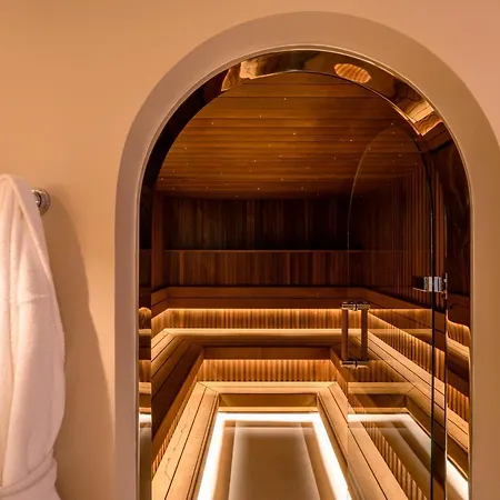Hotel Byblos 5*