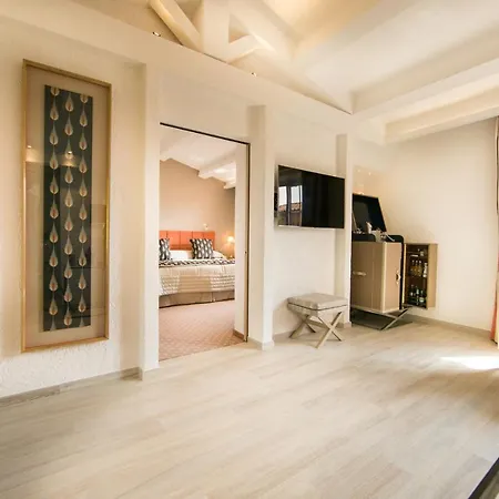 Byblos Hotel 5*
