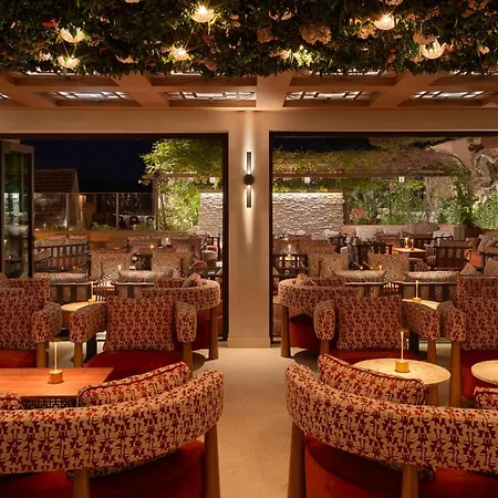 Hotel Byblos