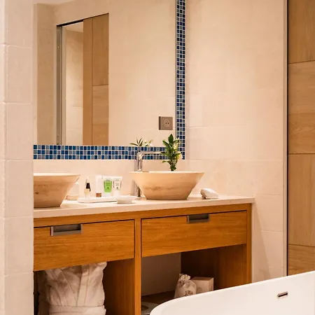 Byblos Hotel